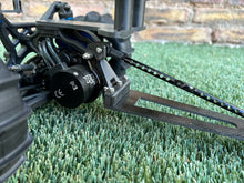 Load image into Gallery viewer, SAND DRAGON/DR10 WHEELIE BAR ADAPTER