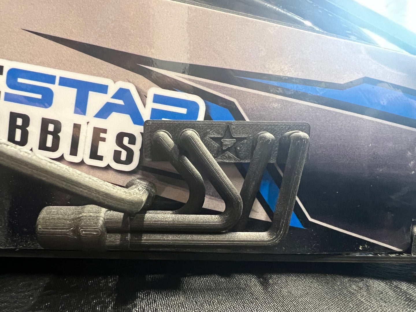 HEADERS 3D PRINTED ONYX MATERIAL HEADERS FOR SPRINT CARS OR MODELS (LEFT AND RIGHT SET)