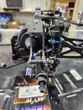 Load image into Gallery viewer, 61336 DR10M REAR FLOATING BODY MOUNT
