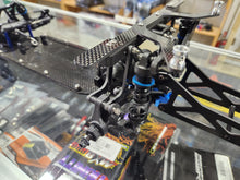 Load image into Gallery viewer, 61336 DR10M REAR FLOATING BODY MOUNT

