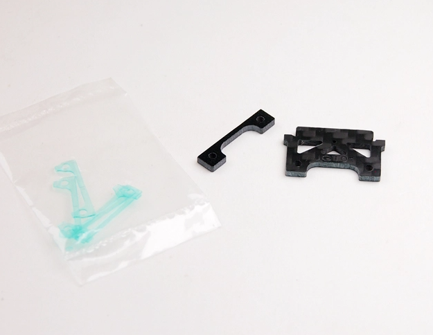 CP025 MINI-Z CORVETTE C5-R 2000 CARBON FIBER ADAPTER