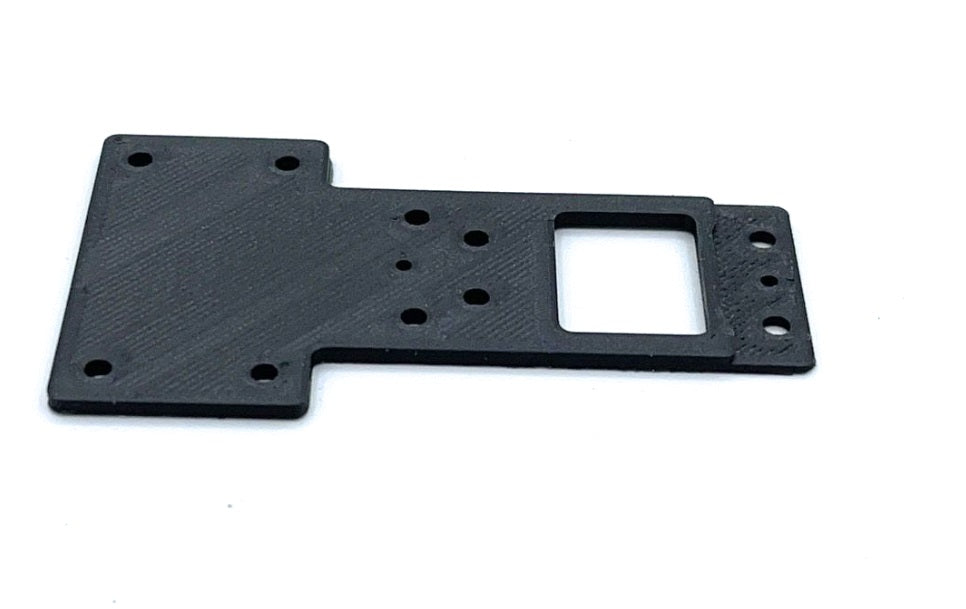 61061 LOSI 2MM TRANSMISSION RISER PLATE WITH C BLOCK NOTCH
