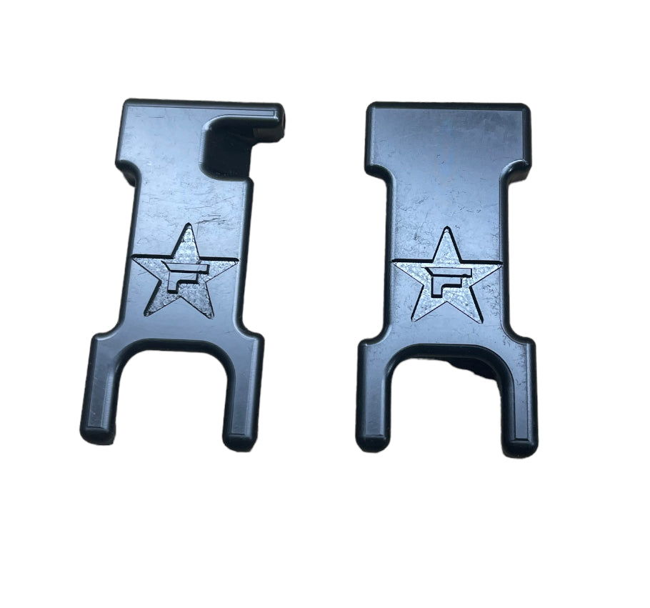61381 DELRIN NARROW REAR ARM SET (PAIR)