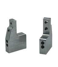 Load image into Gallery viewer, 61361 ALUMINUM AE 0° CASTER BLOCK (PAIR) SILVER OR BLACK
